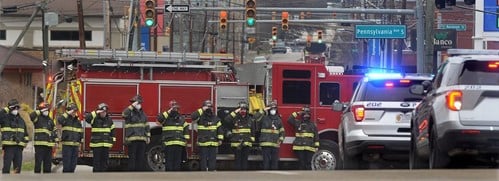 Pic#12-Fire salute to procession.jpg