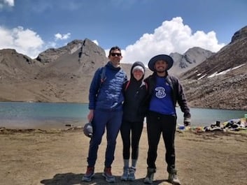 Adventure-in-Nepal-TeamCURTAIN-4.jpg